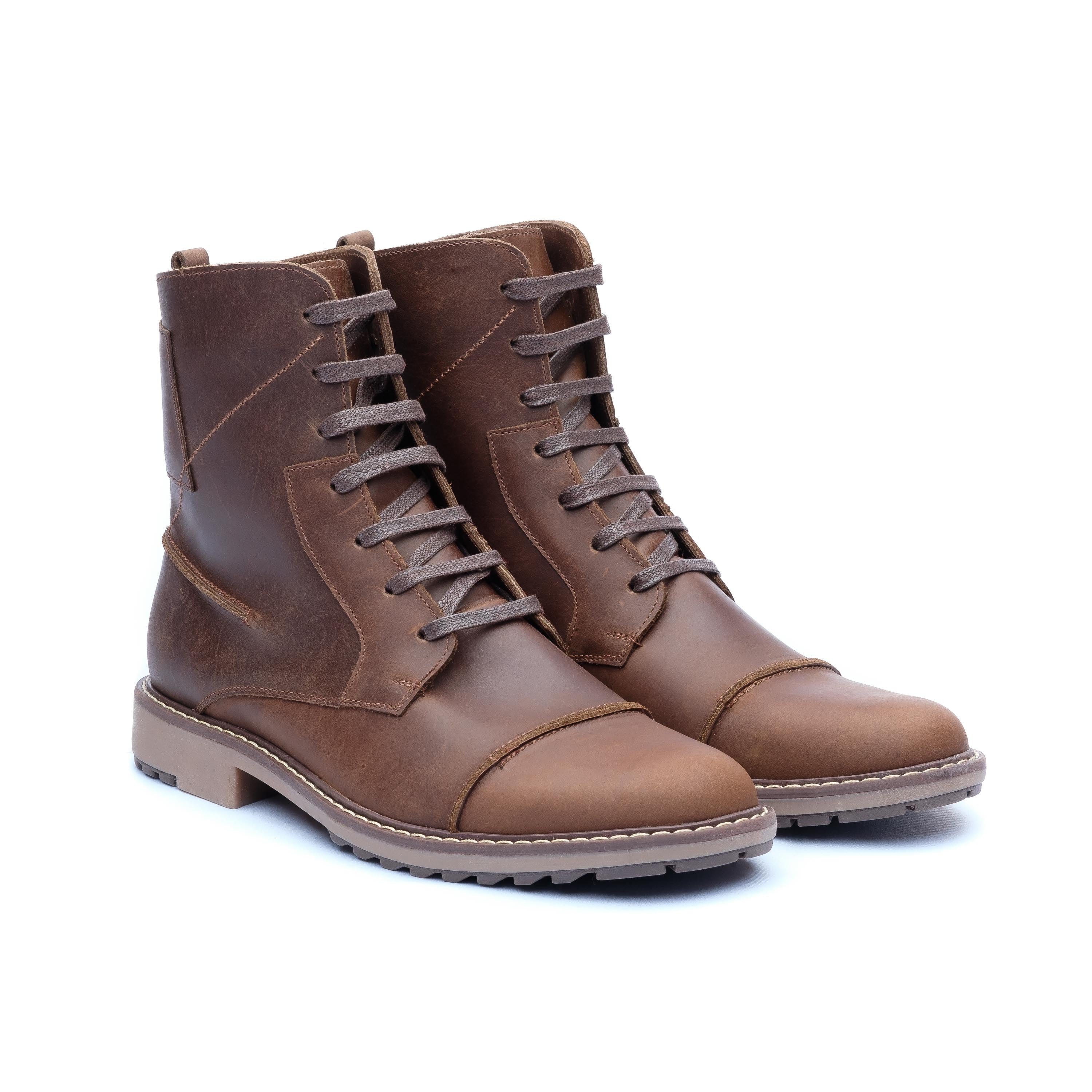 Orense Boots in Brown