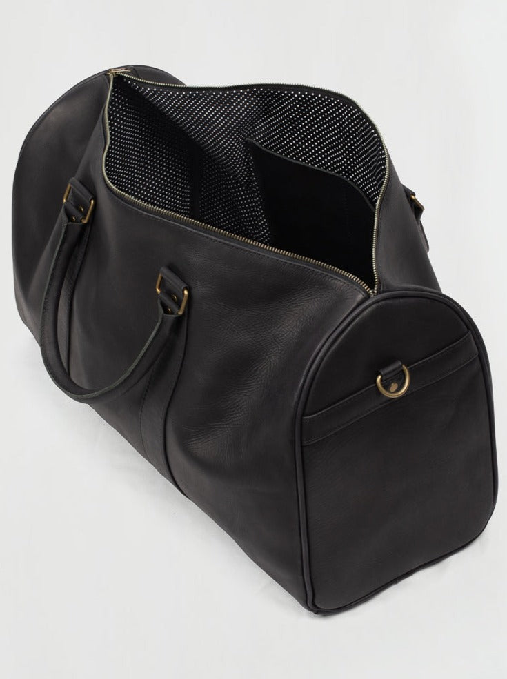 Weekender Leather Bag In Black
