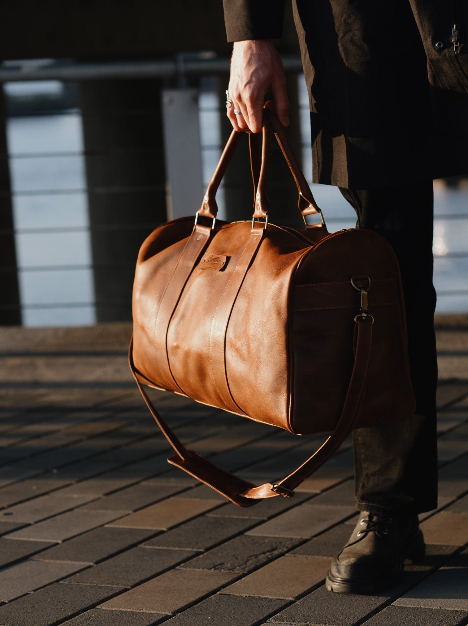 Weekender Leather Bag in Cafe