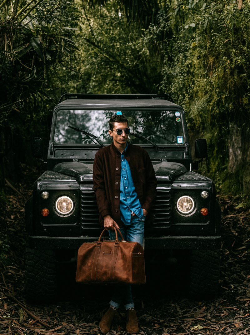 Weekender Leather Bag In Black