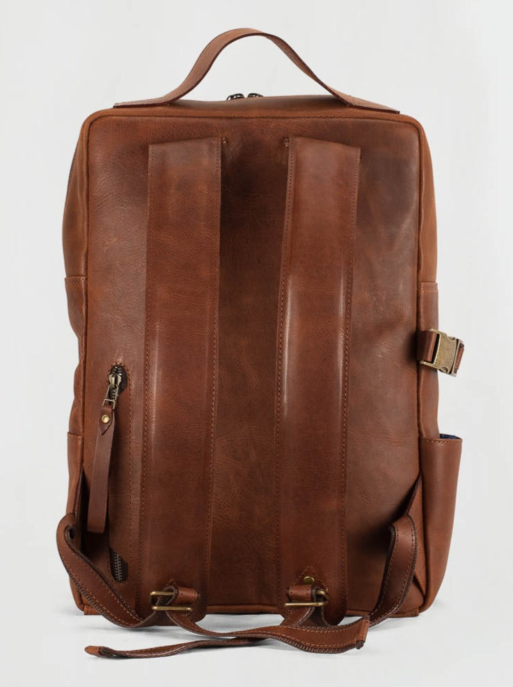Apu Leather Backpack in Cognac